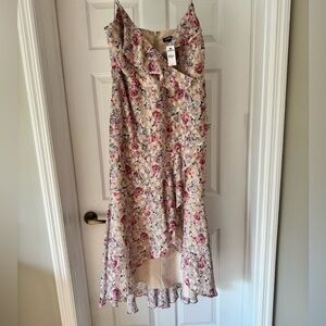 NWT Express floral dress Large w adjustable straps